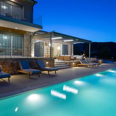 Flomis Luxury