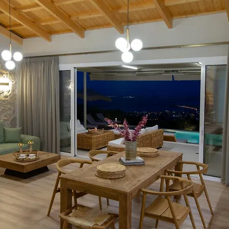 Villa Flomis Luxury *