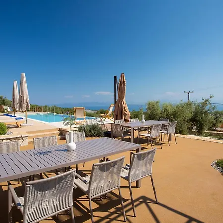 Villa Flomis Luxury *