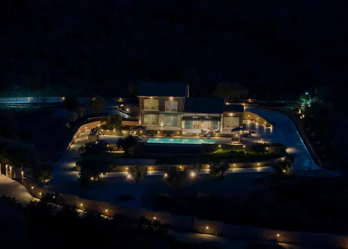 Flomis Luxury * Apolpaina