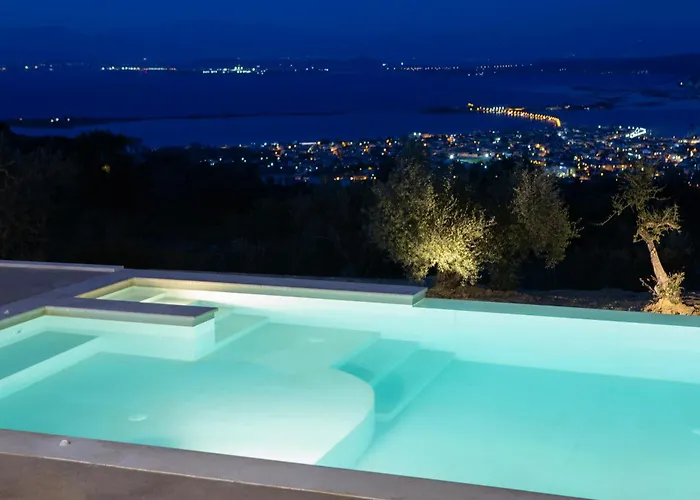 别墅 Flomis Luxury *