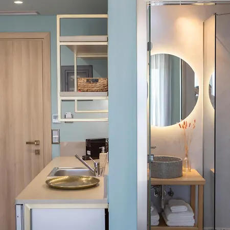 Flomis Luxury * Απόλπαινα