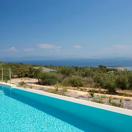 Flomis Luxury * Απόλπαινα
