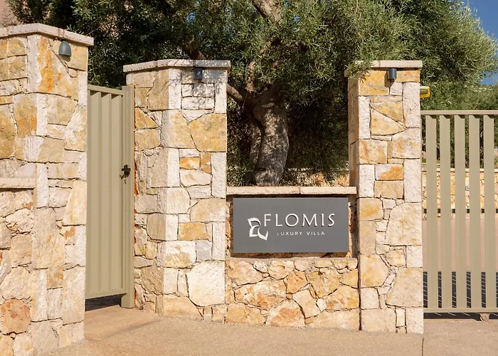 Flomis Luxury Villa *